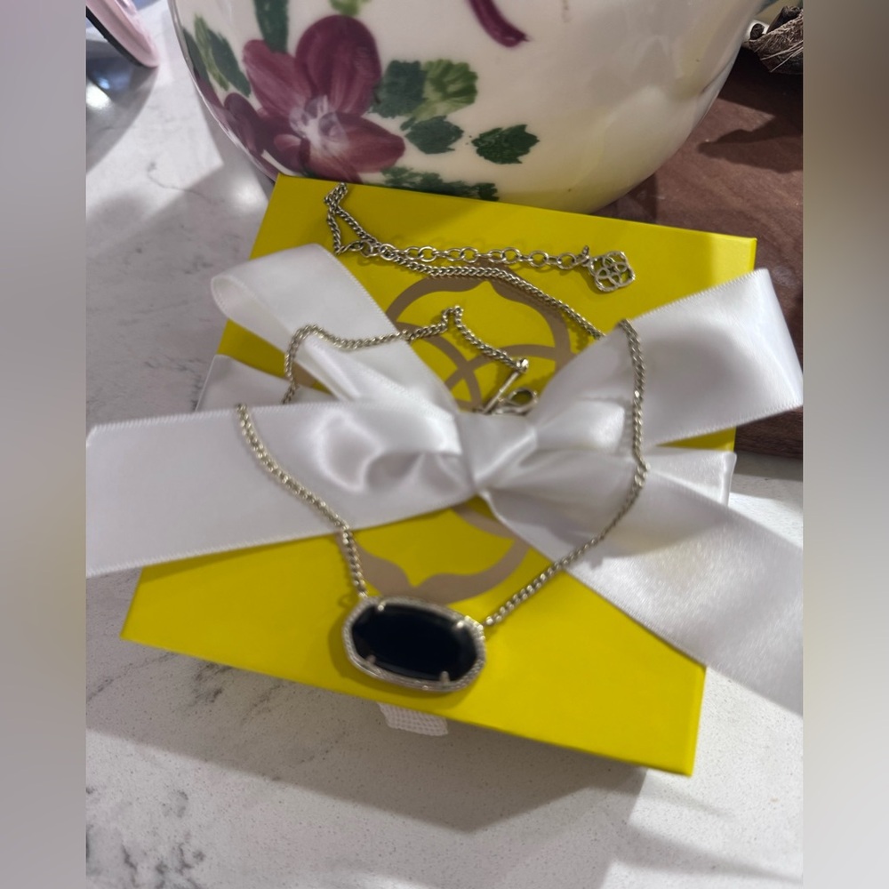 Kendra Scott Navy Blue Gold Dylan Pendant Necklace
